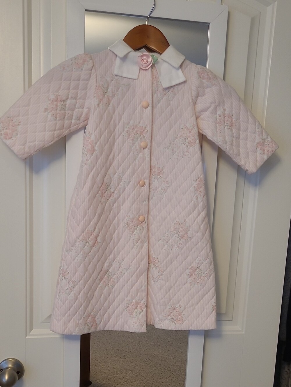 Vintage Quilted Pink Floral Girls House Robe with White Collar